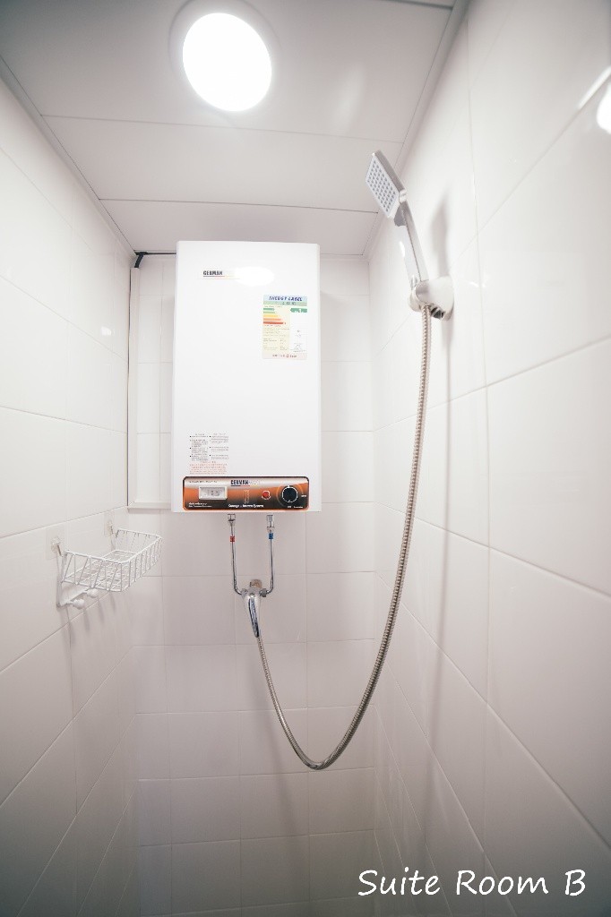 🎉【包全屋傢俱連電器】輕鬆拖篋即租即住！全新套房靚裝，舒適Muji格調、連全區罕見休閑露台！ - 佐敦/尖沙咀 - 獨立套房 - Homates 香港