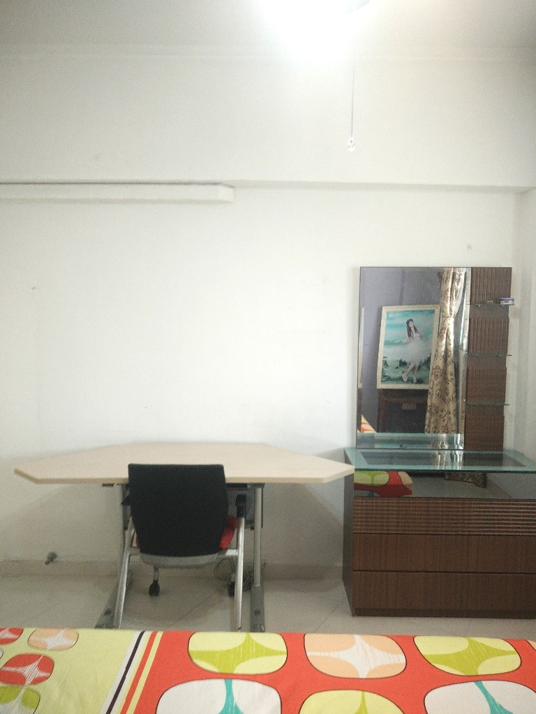 Near NUS, Large Common Room, 5-10 min Walk to Campus - Clementi - Bedroom - Homates Singapore