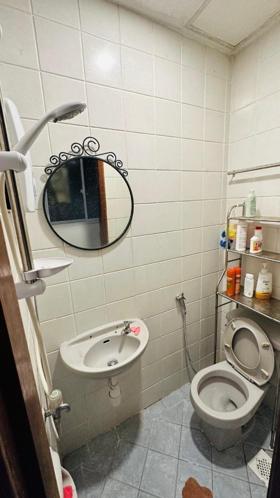 Room For Rent - Pinetree Condominium - Bukit Timah 武吉知馬 - 整个住家 - Homates 新加坡