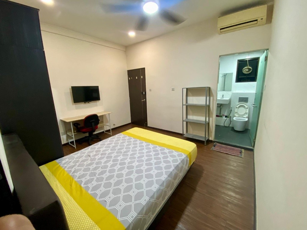 Room for Rent / Balestier (Newton MRT) / Common Room / 2-3 Pax Stay / Available Immediate /RM1 - Novena 诺维娜 - 整个住家 - Homates 新加坡