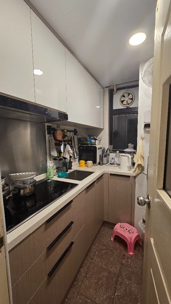 Single room for rent - 屯門 - 房間 (合租／分租) - Homates 香港
