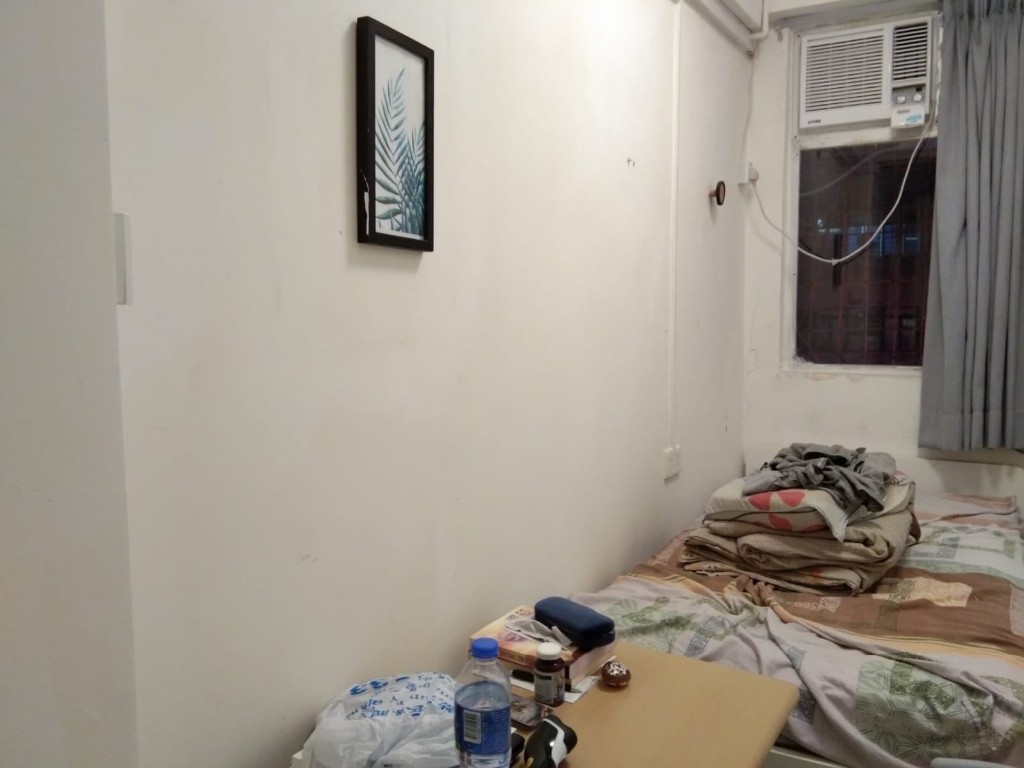 学生共享宿舍獨家代理深水埗長樂大厦 - Sham Shui Po - Bedroom - Homates Hong Kong