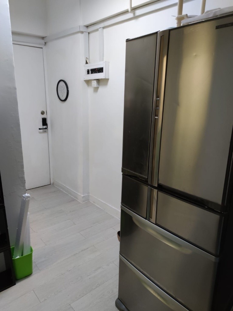 深水埗長樂大廈 Male Coliving Space - Sham Shui Po - Bedroom - Homates Hong Kong