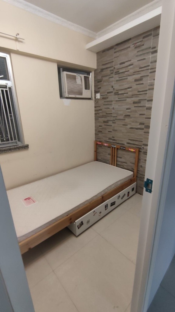 馬鞍山中心大房出租Ma On Shan Centre big room for rent - Coliving -E 20220421 - Ma On Shan - Bedroom - Homates Hong Kong