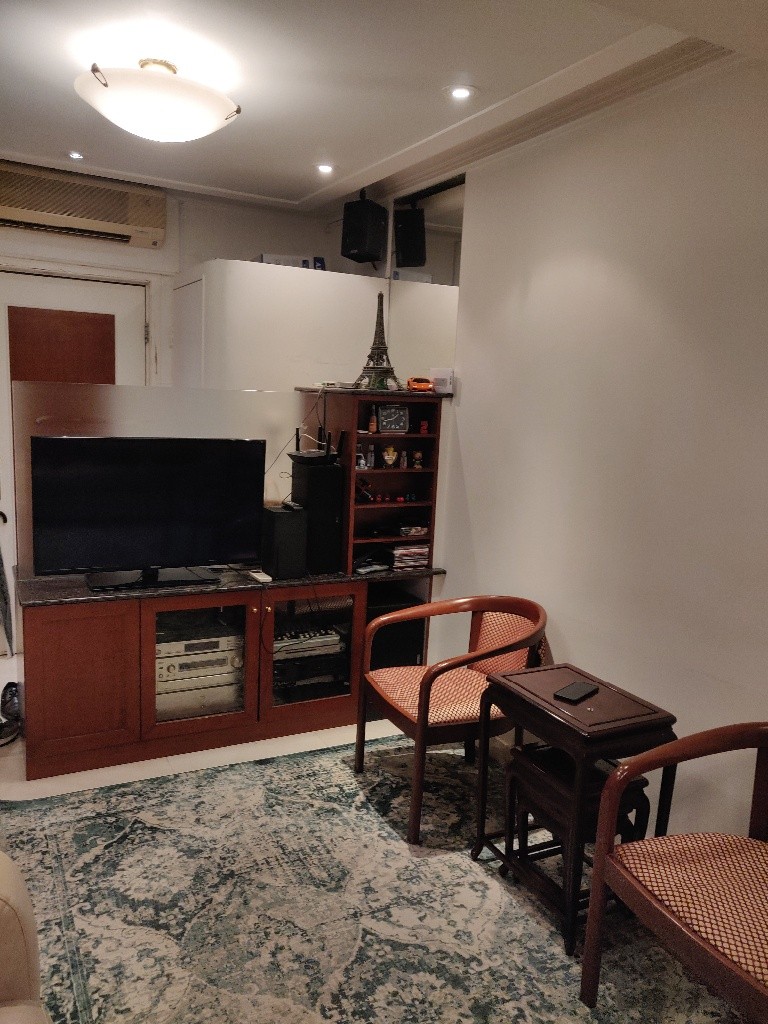 1 room in luxurious 750 sq.ft.,  2 BHK flat in the heart of TST - 佐敦/尖沙咀 - 房間 (合租／分租) - Homates 香港