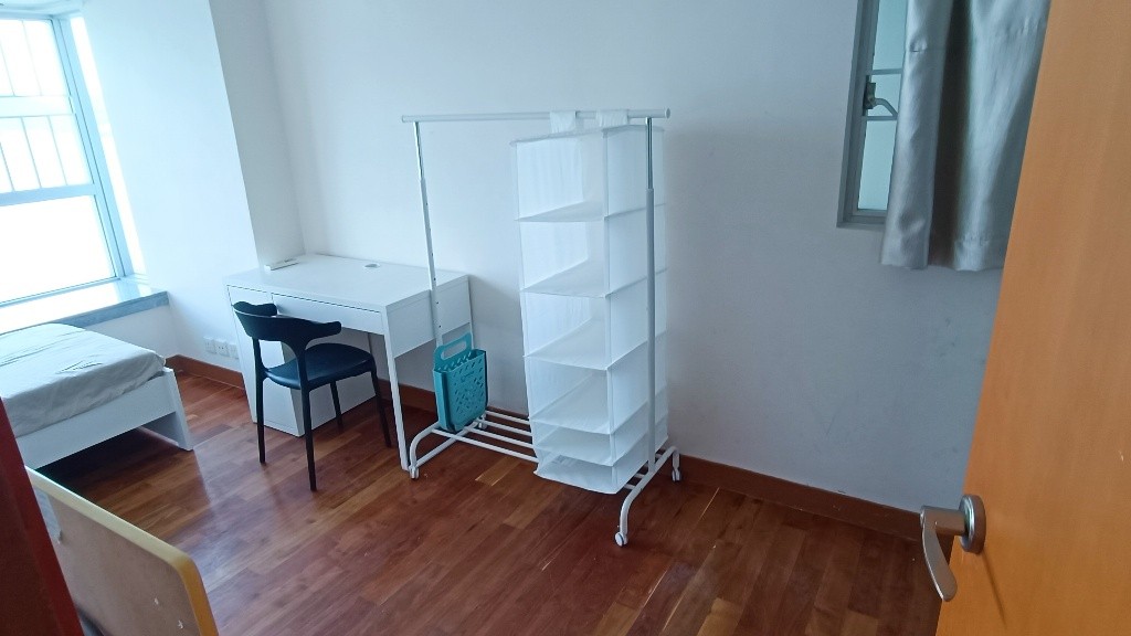 馬鞍山迎濤灣 female coliving  room  for rent - Ma On Shan - Bedroom - Homates Hong Kong