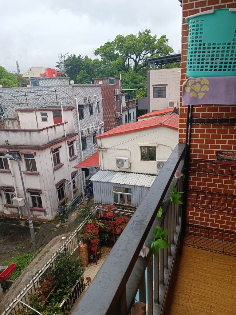 露台大房，共享整棟村屋設施，極近大埔工業邨、教育大學 - Tai Po/Tai Wo - Bedroom - Homates Hong Kong