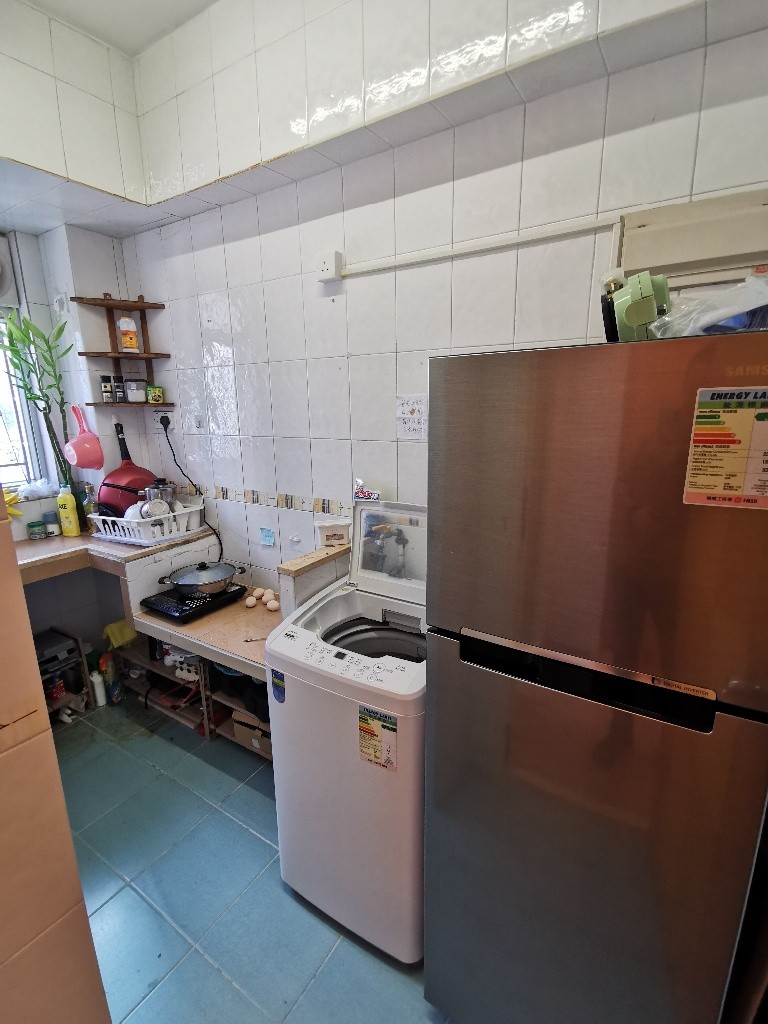 只租女仔 共用廚廁 包傢俬上網 只收WhatsApp 55435665 - Mong Kok/Yau Ma Tei - Bedroom - Homates Hong Kong