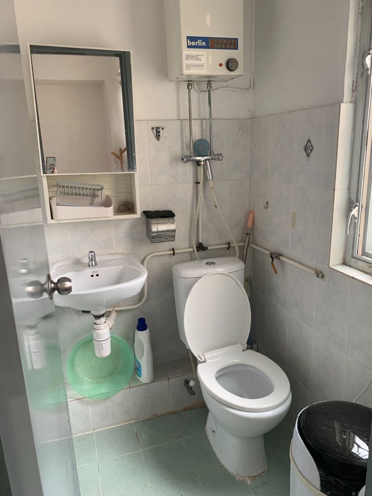 E01青年共居 Wan Chai Coliving Space with self Toilet - 湾仔 - 房间 (合租／分租) - Homates 香港