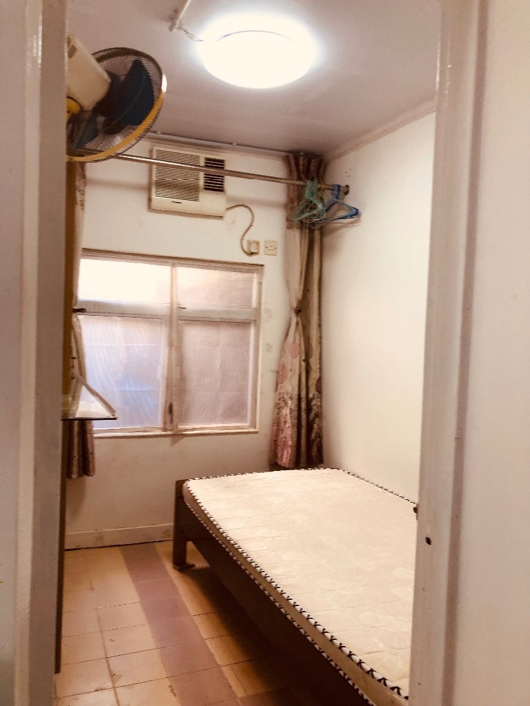 平房平租，合單身女士， - 屯門 - 房間 (合租／分租) - Homates 香港