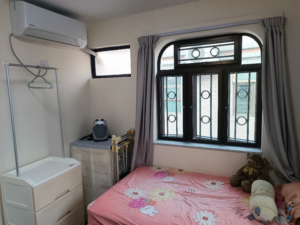 近教育大學 /工業邨: 開揚連天台單位，分享共用 - Tai Po/Tai Wo - Bedroom - Homates Hong Kong