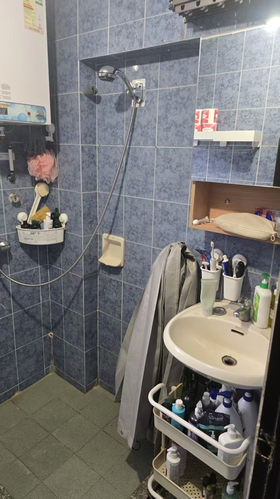 Room in a shared apartment - Sai Kung - Bedroom - Homates Hong Kong