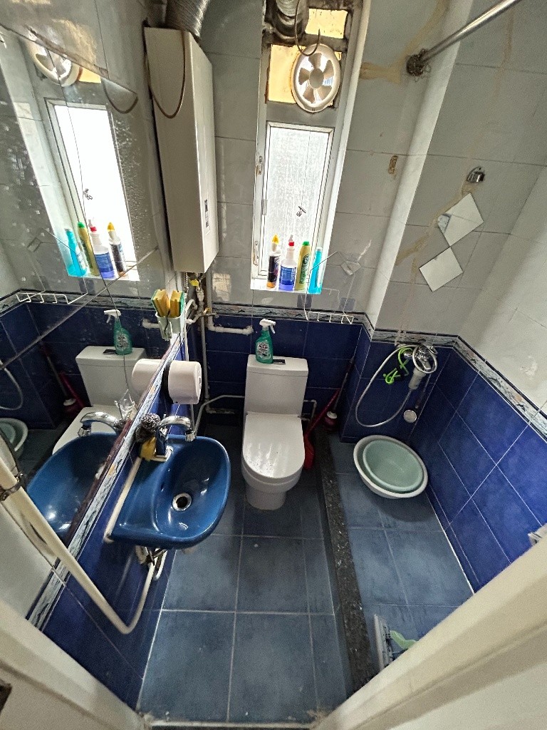 C024 Prince Edward Coliving Room nesr MTR - Prince Edward - Bedroom - Homates Hong Kong