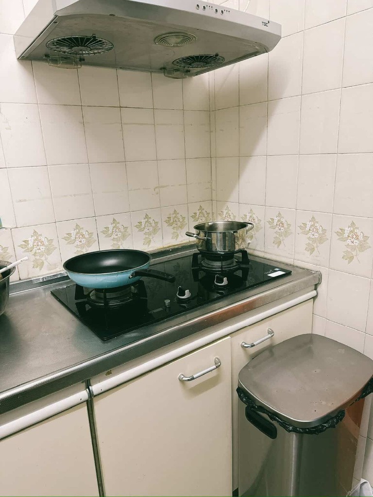 行去旺角5分鐘・房間合租・要有穩定收入 - 旺角/油麻地 - 房間 (合租／分租) - Homates 香港