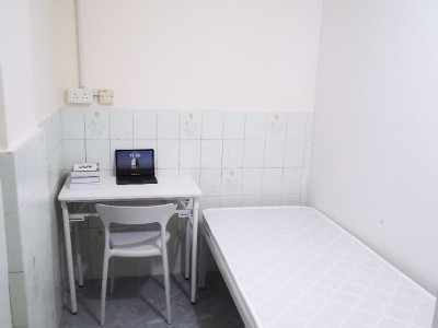 Hong Kong -  - 87赤泥坪村 G/F