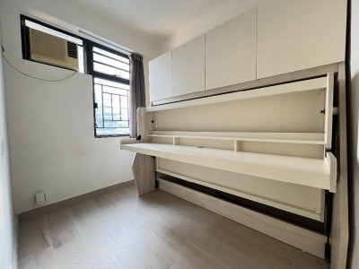招一女室友 觀塘 分租一書睡房 光猛 全新裝修 乾淨安靜 樓下商場餐廳超市 小巴巴士地鐵 - 牛頭角道300-302號裕民中心2座