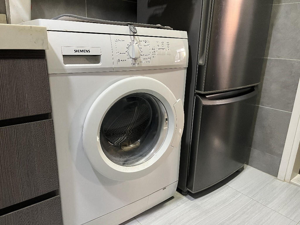 招一女室友 觀塘 分租3號雙人睡房 光猛 全新裝修 乾淨安靜 樓下商場餐廳超市 小巴巴士地鐵 - 觀塘/秀茂坪 - 房間 (合租／分租) - Homates 香港