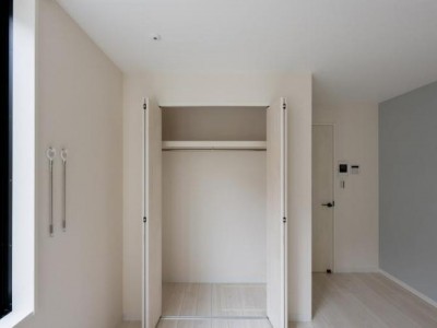 Hong Kong -  - 九龍 觀塘 工商大廈樓齡: 44 年