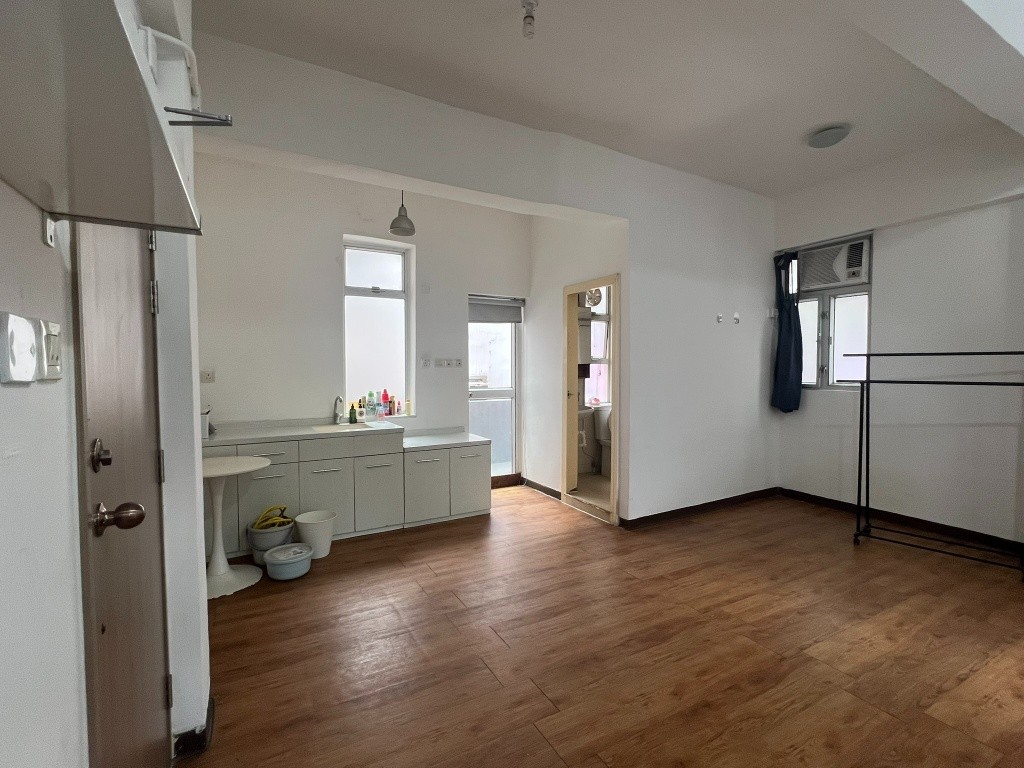 銅鑼灣霎東街唐樓｜銅鑼灣站僅2分鐘步程 - 銅鑼灣 - 住宅 (整間出租) - Homates 香港