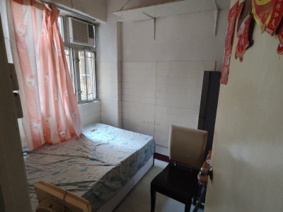 Hong Kong -  - 海壩街132號榮發樓4/F C室