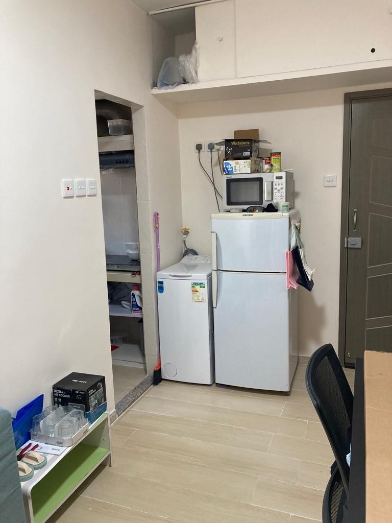 6650.2975 WhsApp Two-bedroom unit with one empty room, newly renovated, available for separate rental or shared accommodation. High floor with roof. Utilities included. Excellent ventilation, clean an - Homates Hong Kong