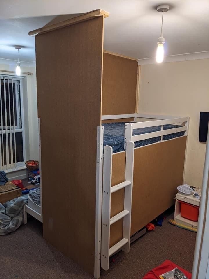 Causeway Bay Female Coliving space near MTR bus stop - 銅鑼灣 - 房間 (合租／分租) - Homates 香港