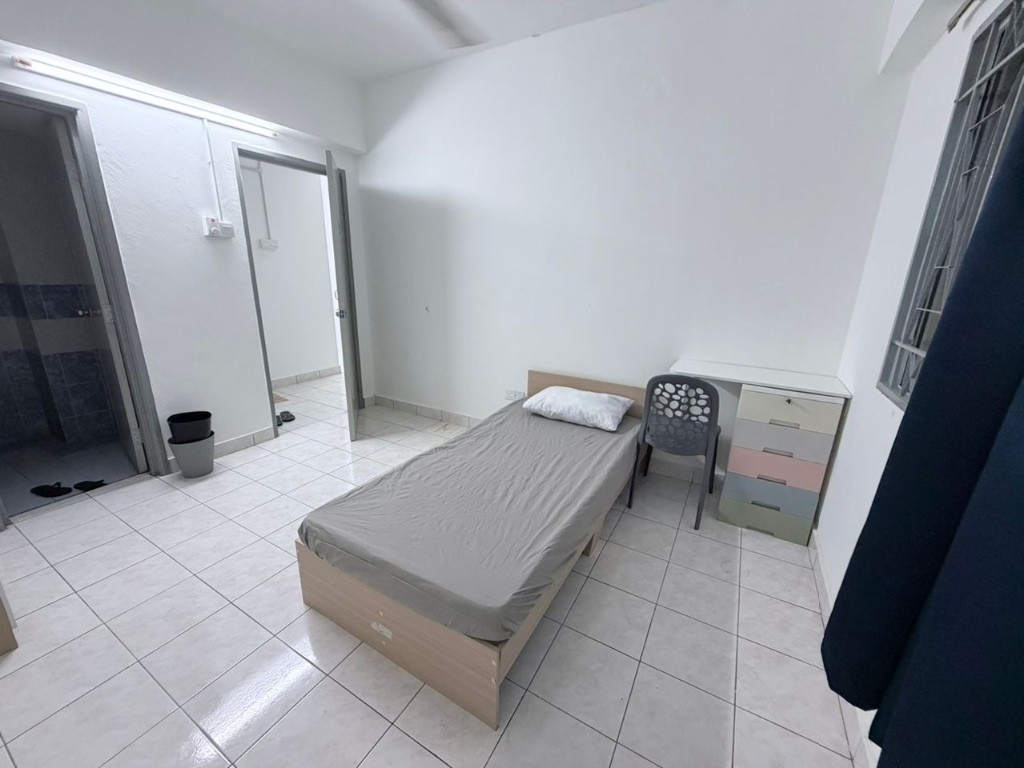 Cozy Room Near MRT @ Pelangi Damansara – RM680 (Female Only, All Bills Included) -  - 房間 (合租／分租) - Homates 馬來西亞
