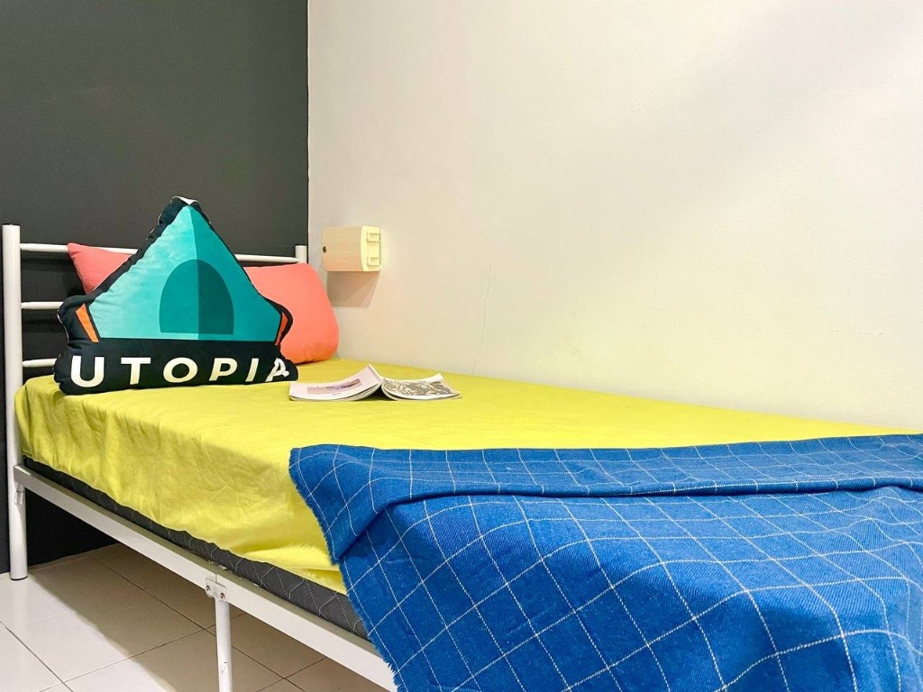 Student Friendly Room in KL 🪄: Only 4 Min Drive / 18 Min Walk To UTM KL 🖊️🖋️ - Wilayah Persekutuan Kuala Lumpur - Bedroom - Homates Malaysia