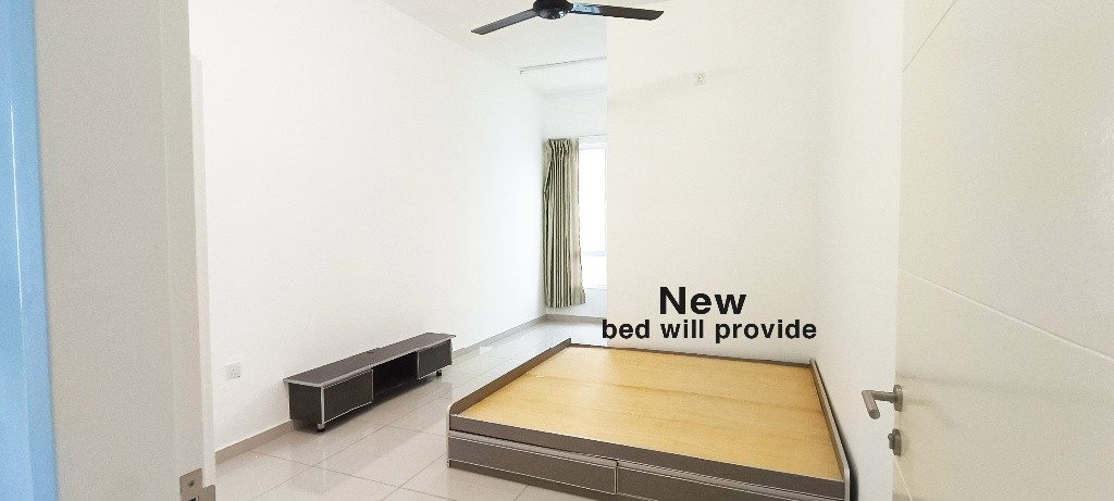 Medium room with private bathroom for rent Sendayan, Seremban -  - Bedroom - Homates Malaysia