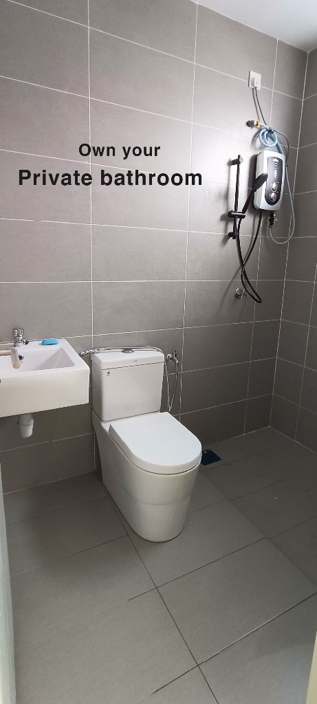 Medium room with private bathroom for rent Sendayan, Seremban -  - Bedroom - Homates Malaysia