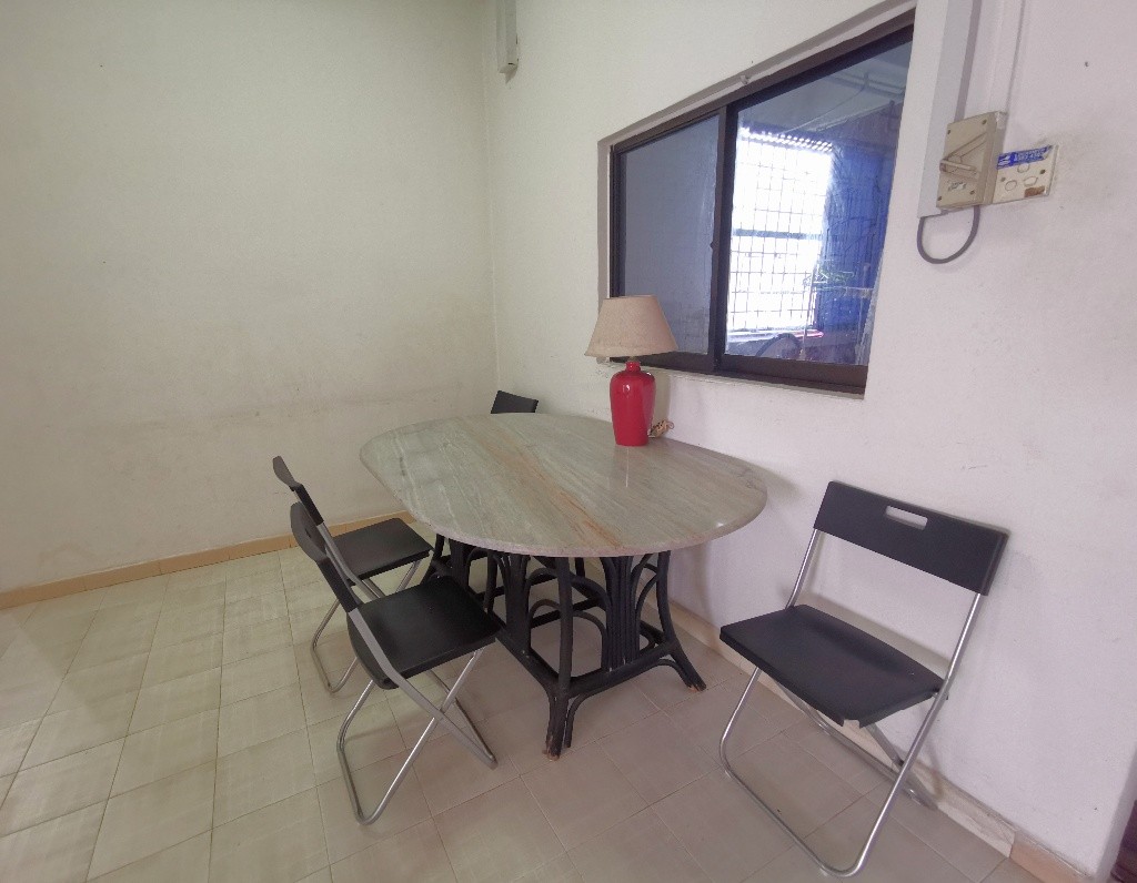 Near Somerset MRT / Dhoby Gaut Mrt / Orchard / Common Room for Rent/ Available Immediate/ No Agent Fee - Newton 紐頓 - 分租房間 - Homates 新加坡