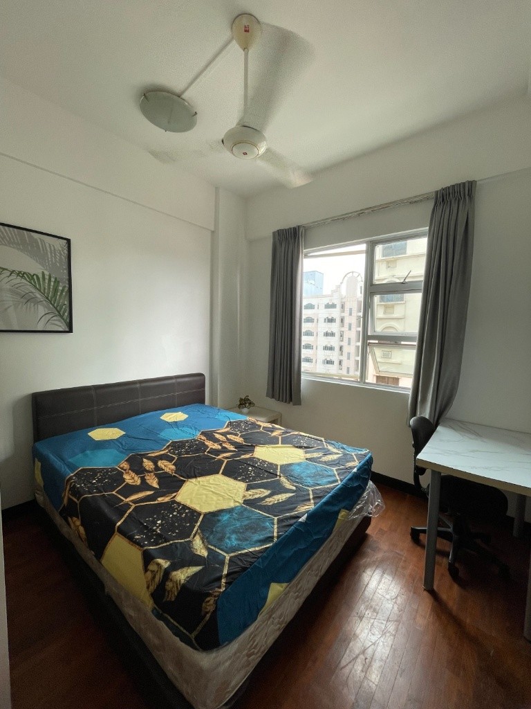 Kallang MRT / Stadium MRT / Mountbatten MRT / Master with Private Bathroom/ Available 21 Dec/ No Agent Fee - Kallang 加冷 - 分租房間 - Homates 新加坡