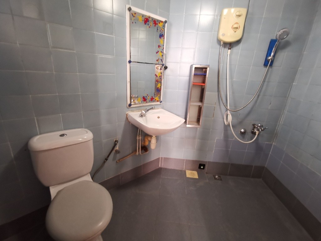 Jurong East MRT / Toh Guan MRT / Chinese Garden MRT/ Common Room / 2 Dec Available / No Agent Fee - Jurong East 裕廊東 - 分租房間 - Homates 新加坡