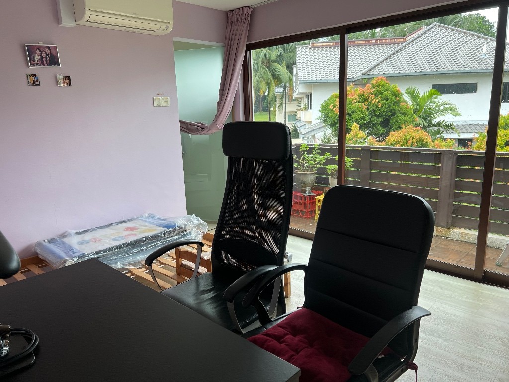 2 Rooms Available for Rental on level 3, Semi-D - Yio Chu Kang 杨厝港 - 分租房间 - Homates 新加坡