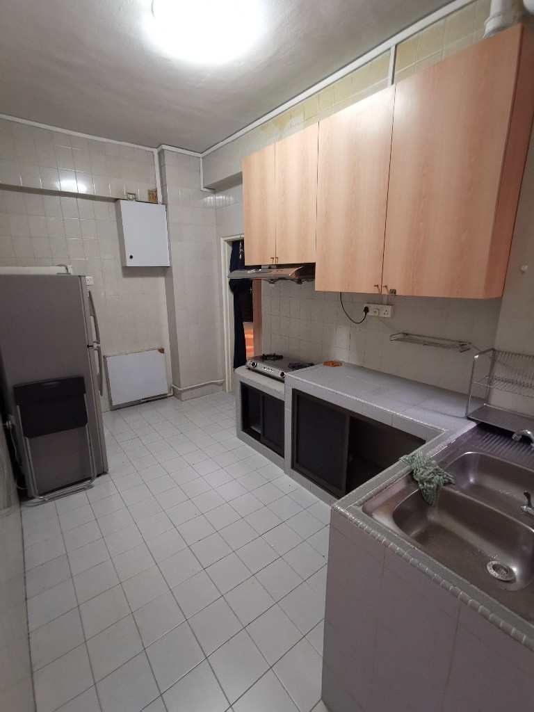 Kum Hing Court #03-30 Rm5 - Orchard 乌节路 - 分租房间 - Homates 新加坡