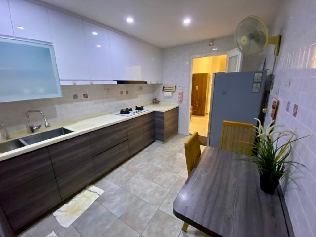 CASA SARINA - $1300 - Eunos - Flat - Homates Singapore