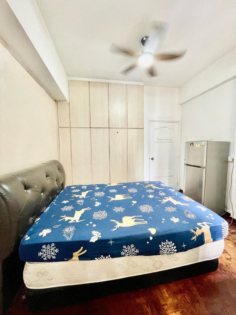 Room For Rent - MORO MANSION - Geylang 芽笼 - 分租房间 - Homates 新加坡