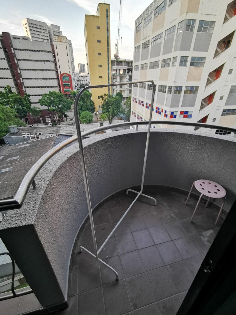 Room For Rent - BALESTIER REGENCY - Novena 诺维娜 - 分租房间 - Homates 新加坡