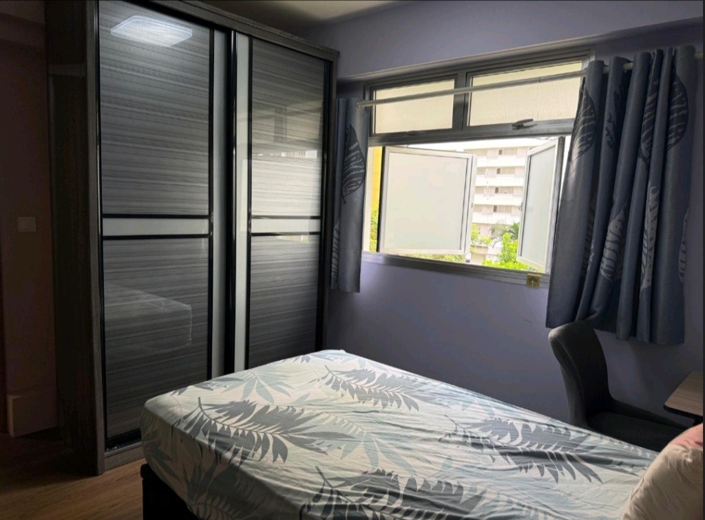 主人房出租 Master bedroom+ bathroom @ $950 - Punggol 榜鹅 - 分租房间 - Homates 新加坡