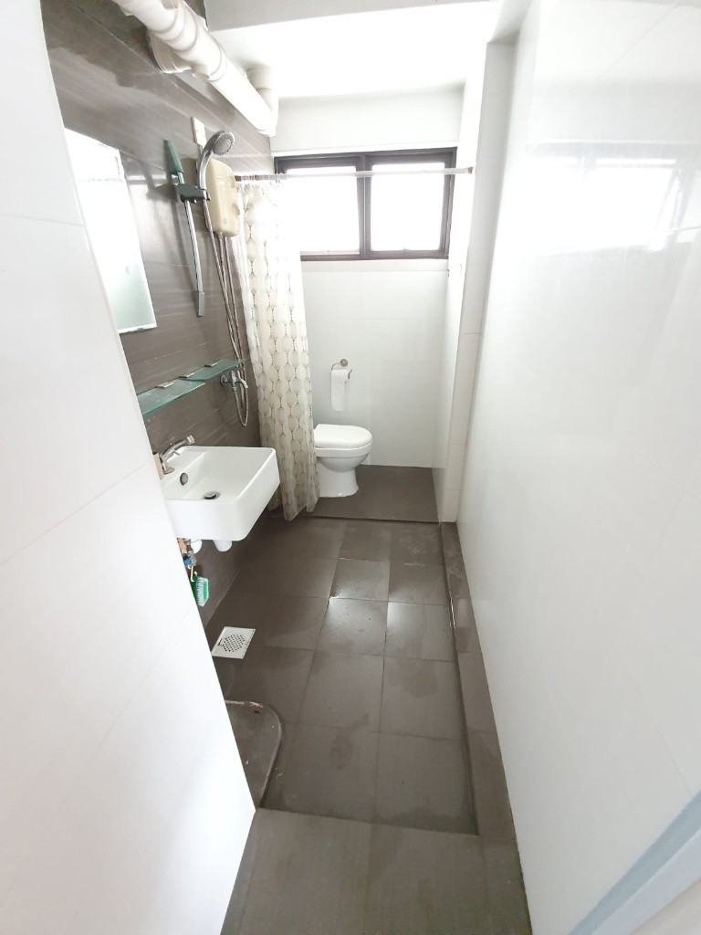 ROOM FOR RENT AT 10E BRADDELL VIEW #15-19 RM1 - Toa Payoh 大巴窑 - 整个住家 - Homates 新加坡