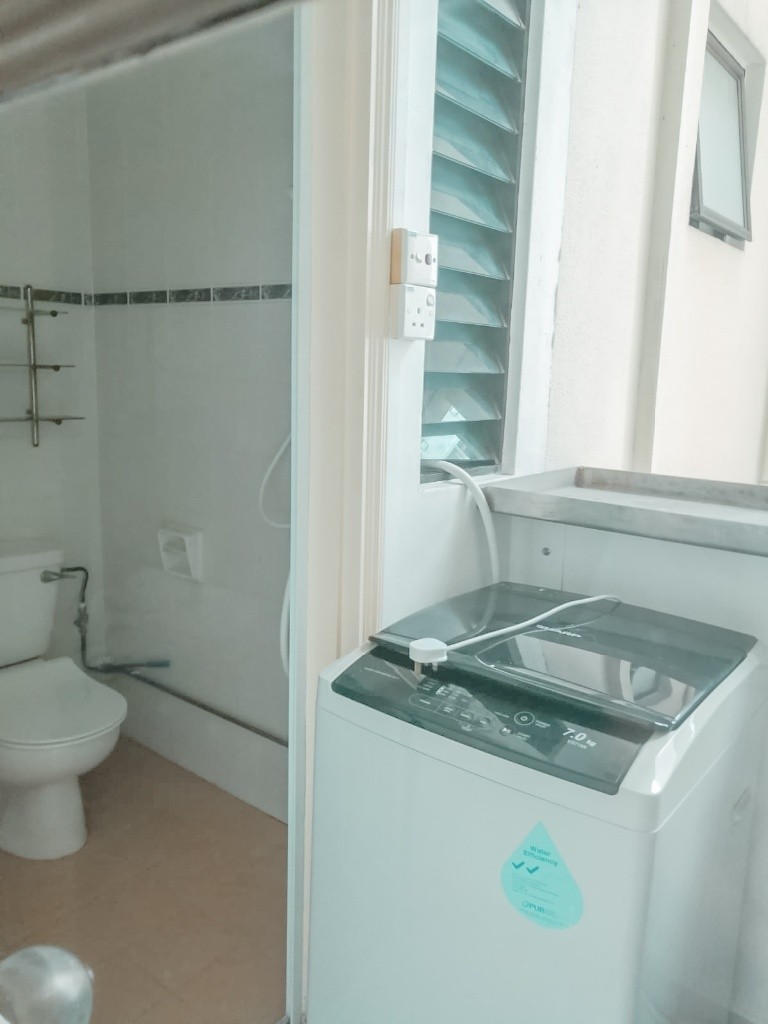 Room for Rent / Paya Lebar – Aljunied – Dakota MRT / Master Room / Available Immediate/ Moro Mansion - Paya Lebar 巴耶利嗒 - 整个住家 - Homates 新加坡