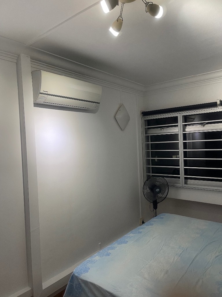 淡比尼34街有夫妻房出租。 - Tampines 淡滨尼 - 独立套房 - Homates 新加坡