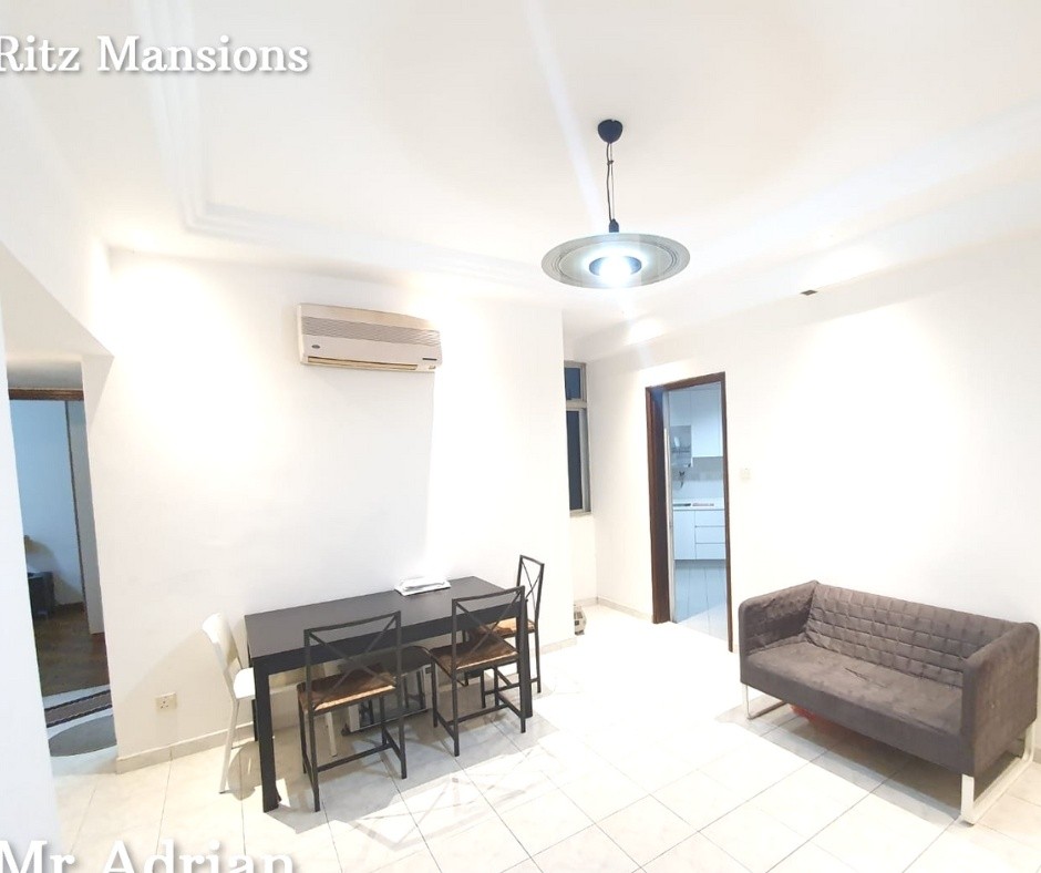 Room for rent / Ritz Mansion/ TOA PAYOH, NOVENA BOON KENG, THOMSON MRT / Common room / Available 13 Dec - Toa Payoh 大巴窑 - 整个住家 - Homates 新加坡