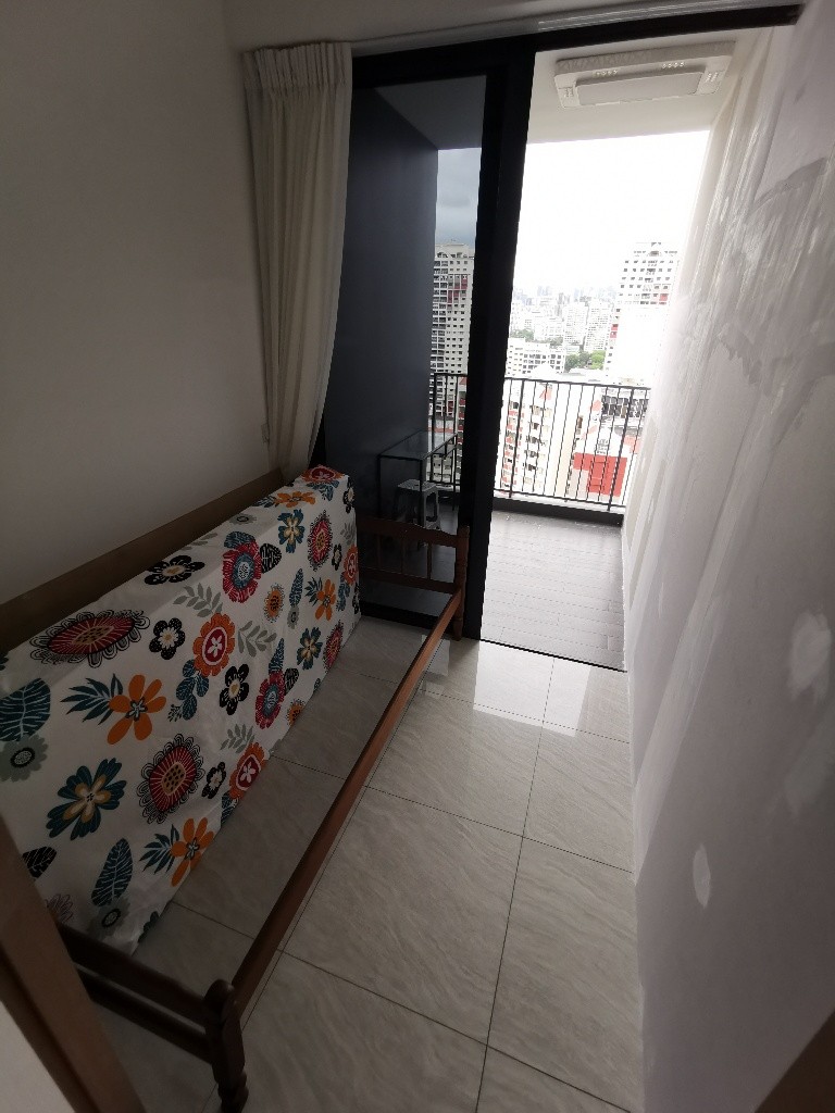 Room for rent / BRADDELL MRT/ TOA PAYOH MRT / Common room / 1pax stay / Available 14 Nov/ GEM RESIDENCES - Toa Payoh 大巴窑 - 整个住家 - Homates 新加坡