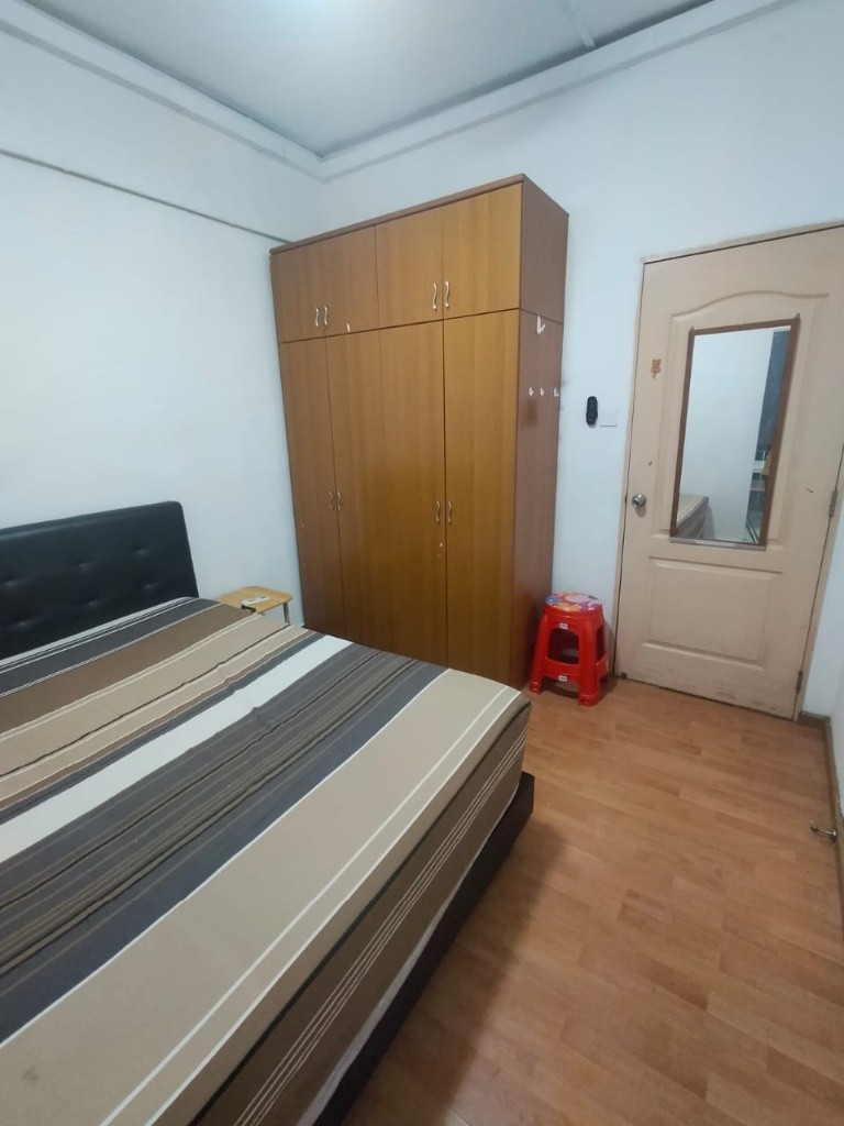 Room For Rent - Somerset, Newton, Dhoby Ghaut MRT/ Common room / 1-2 pax stay / Available﻿ Dec 25 - Orchard 烏節路 - 分租房間 - Homates 新加坡