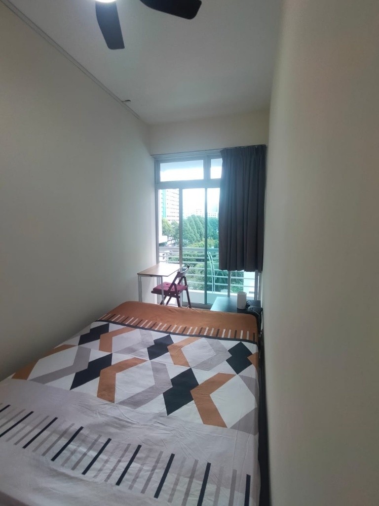 Available Immediate/Common Room/Near Toa Payoh, Novena MRT/No Owner Staying/Fully Furnished with Bed/Wardrobe/WIFI/Air-con - Toa Payoh 大巴窯 - 整個住家 - Homates 新加坡
