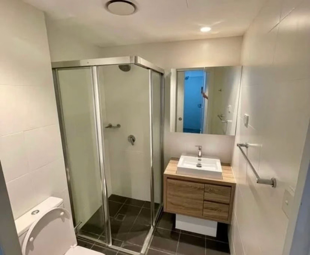  Fully Furnished Studio Room for Rent – 106 Jurong East Street 13, Singapore 600106 - Jurong East - Studio - Homates Singapore