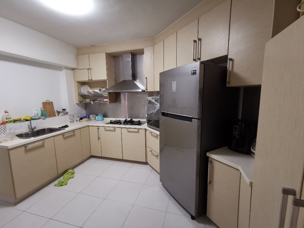 Room for rent / Marymount, Caldecott MRT / Common room / 1pax stay / Available April 2 - Marymount 瑪麗蒙 - 整個住家 - Homates 新加坡