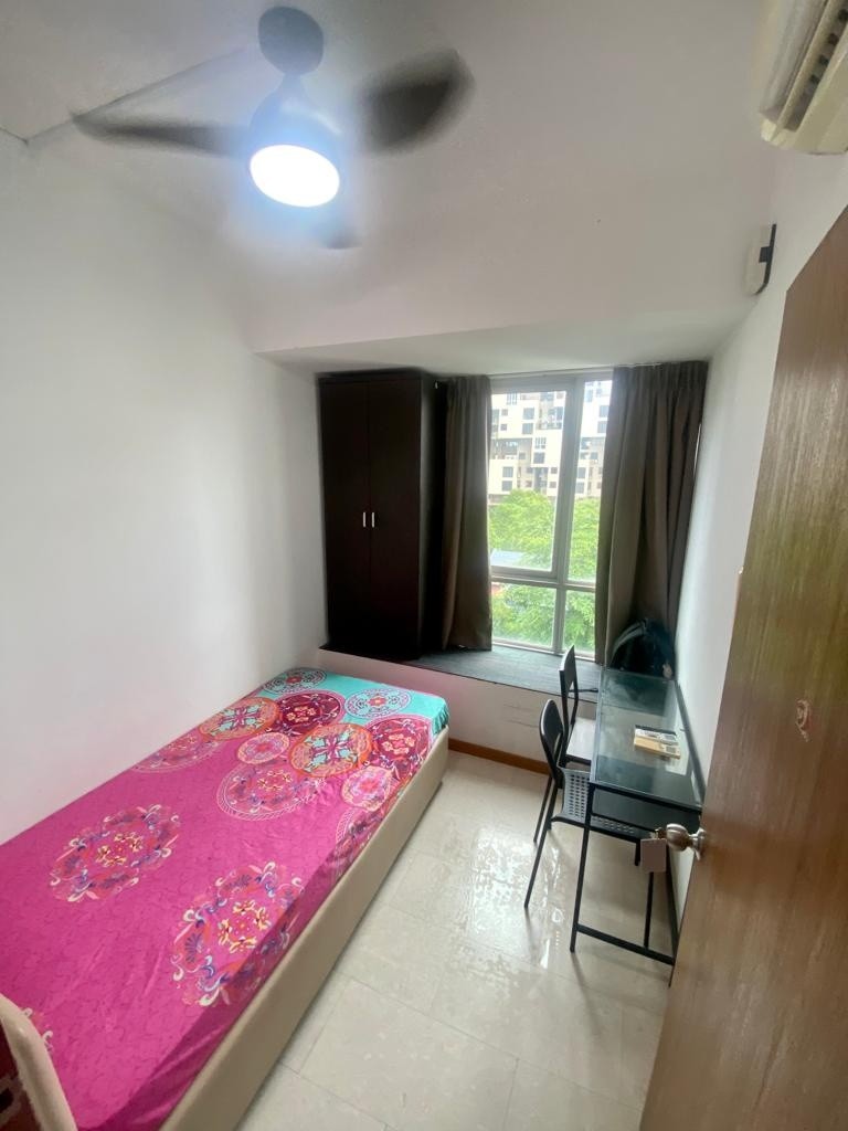 Room for Rent/Toa Payoh, Novena MRT/ For 1-2 pax/ Available 7 May - Toa Payoh 大巴窑 - 整个住家 - Homates 新加坡