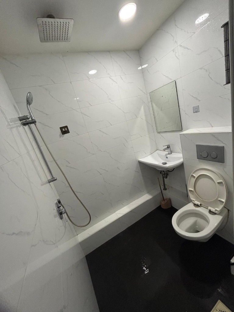 Available﻿ immediately - Common Room/Include Utilities/Wifi/Aircon/No Agent Fee/Light Cooking Allowed/Washing Machine - Toa Payoh 大巴窯 - 分租房間 - Homates 新加坡